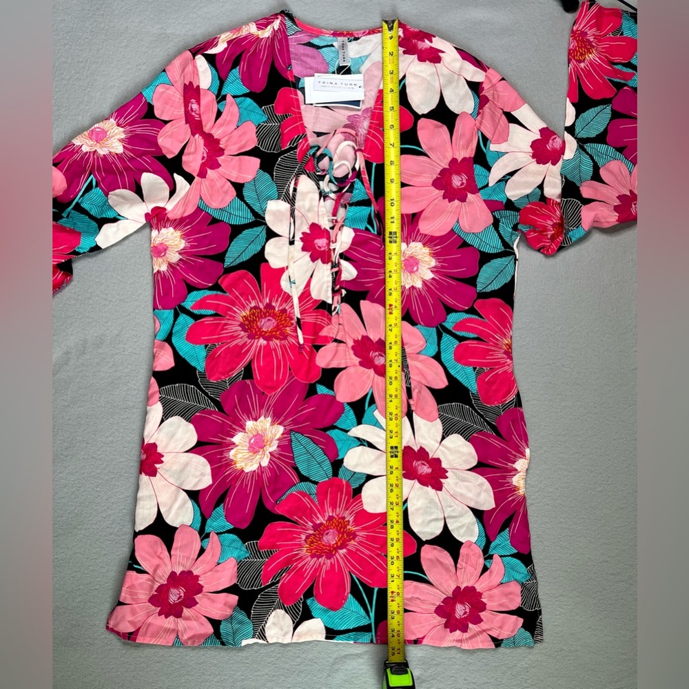 Trina Turk Multi-color Pink Floral Swim Tunic Cover-up Size L NWT vacation - Picture 10 of 15